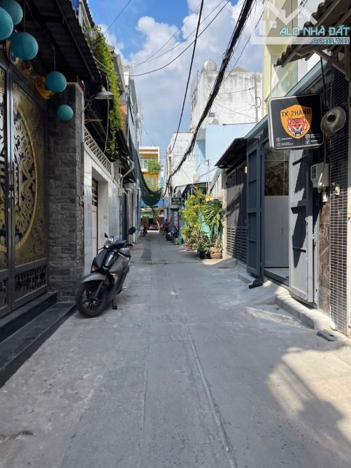 Bán nhà Nguyễn Văn Khối, phường 8, Gò Vấp, 4 tầng, 3 phòng ngủ, chỉ 5 tỷ 380 - 2