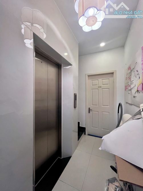 🌺 Nhà 5tầng ( ngộp Bank) khu phân lô đường THẠNH LỘC 44,p.TL,Q12, DT 60m2 (4x15)💲5,55tỷ - 2