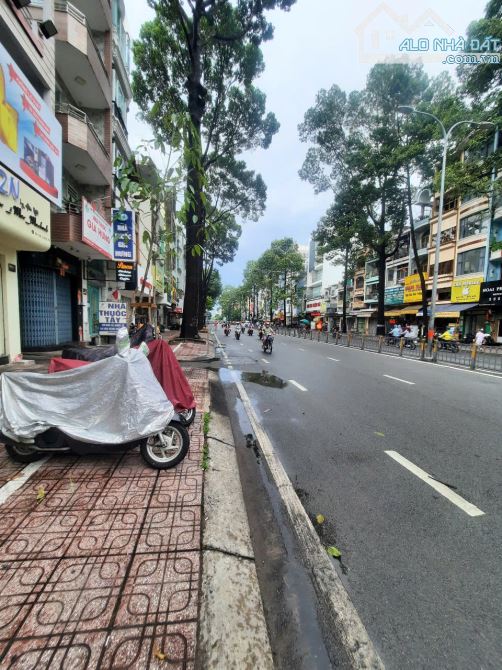 Mặt tiền 1009 3/2 Q10 4x15m 4L 5pn 6wc 18 triệu - 2