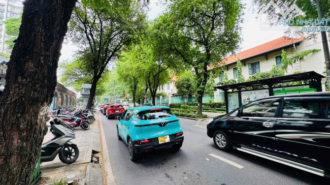 toà nhà mt nam kỳ khởi nghĩa, p6, quận 3 dt:8,5x42 kc:hầm 7 lầu hđt:450tr/tháng giá:230 tỷ - 2