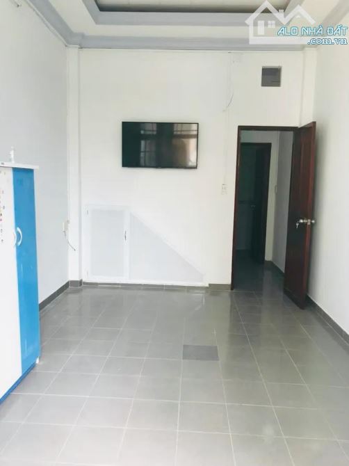 Nhà đẹp Bùi Thị Xuân, gần Lê Văn Sỹ – 1 trệt 3 lầu ST – Giá chỉ 6.8 tỷ - 2