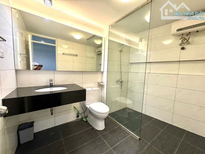 BÁN NHÀ LÔ GÓC BỒ ĐỀ LONG BIÊN 6 TỶ 35m, 5 TẦNG ,MT 4m Ô TÔ KINH DOANH SÁT HỒ 1 - 2