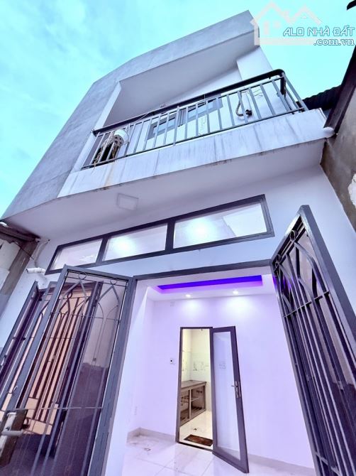 Bán nhà hiếm 2 mặt hẻm trước sau, đường số 8, P.11, Gò Vấp, 3 phòng ngủ giá chỉ 5 tỷ ++ - 2
