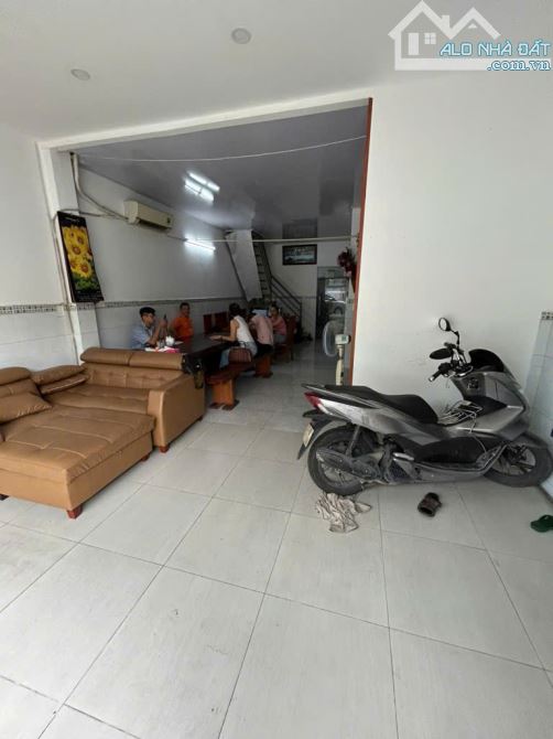 HẺM XE HƠI TRÁNH -  DT 73M2 (Ngang 5.2m) - GẦN MẶT TIỀN TRẦN NÃO, QUẬN 2 - 2