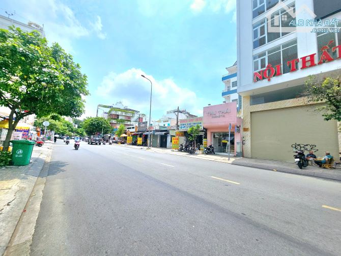 Bán Gấp Nhà HxH Trần Đình Xu, Phường Nguyễn Cư Trinh, Quận 1_DT: 9,5x15m_Giá 39 tỷ Tl - 2