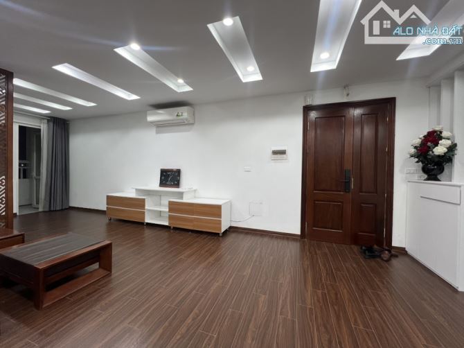 🏡 Bán Chung Cư South Tower, Trần Thủ Độ – Lô Góc, 2 Ban Công – 3PN –145m – 6.89 tỷ - 2