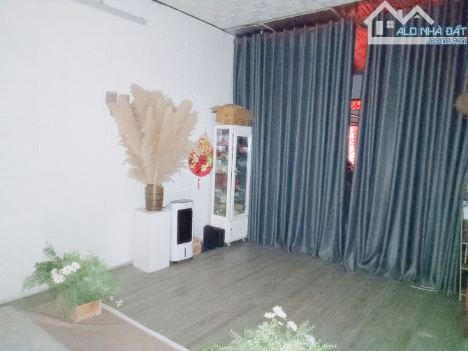 Bán nhà mặt tiền Nguyễn Ái Quốc, Hố Nai giá chỉ 10 tỷ - 2