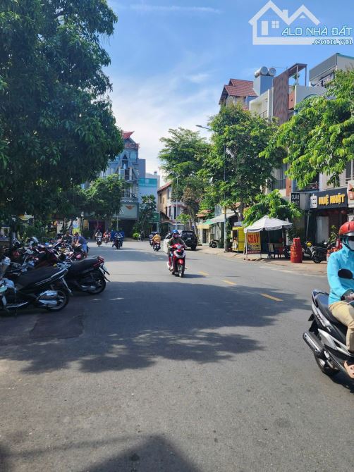 Bán Nhà MTKD Diệp Minh Châu dt 4.2x12 Đang cho thuê 17tr, Giá 10 tỷ - 2