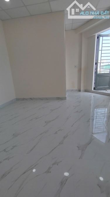 Bán nhà SHR Q7, 45m2, 3 tầng 3 pn,hẻm 3m, nhỉnh 4 tỷ - 2