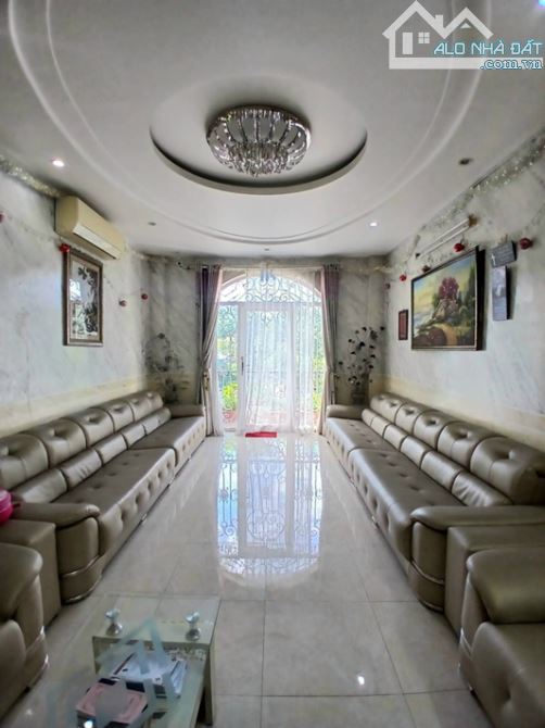 MẶT TIỀN KINH DOANH, ĐƯỜNG SÔ 22, F11, Q6, 6 TẦNG, 104.M2, 15.3 TỶ. - 2