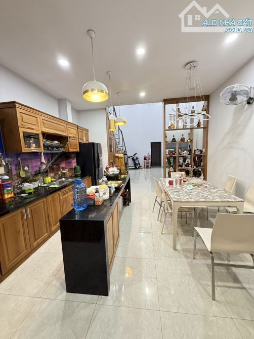 HẺM XE HƠI KHU BÀU CÁT, TÂN BÌNH, 301M2 CÓ KC Ở NGAY. GIẢM 550TR CHỈ CÒN 38.5T TL - 3