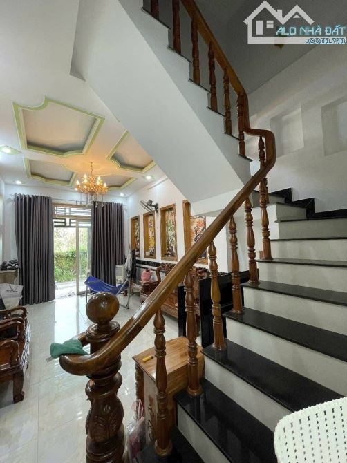 🔥HOT: NHỈNH 8 TỶ – 73M²- 3 TẦNG – NGUYỄN LÂM – TRUNG TÂM BÌNH THẠNH - 3