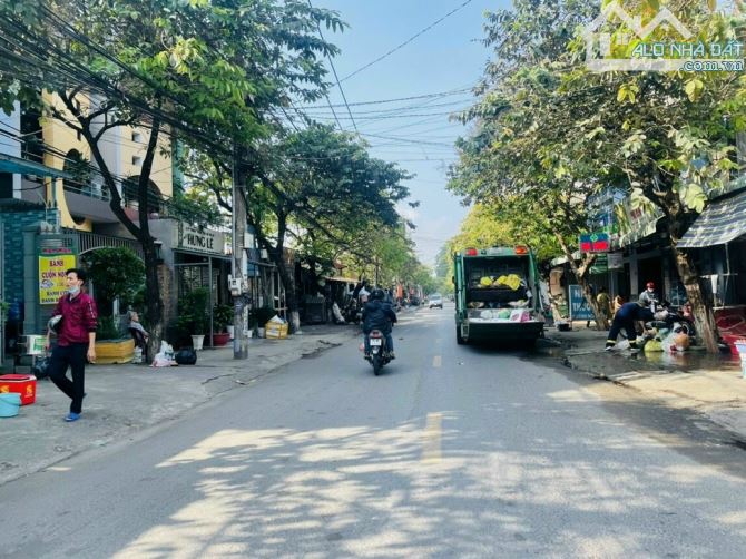 Giá rẻ chỉ 5,8 tỉ. Bán nhà 1T3L đẹp mặt tiền Nguyễn Thị Tồn P. Bửu Hoà. 4,2x18m 236m sàn. - 3