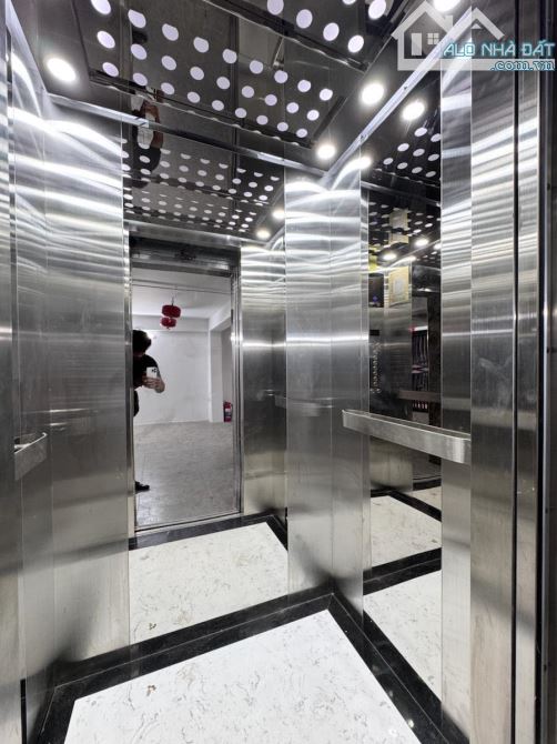 CCMN Đống Đa 78m2 – mặt tiền 6m – ngõ 3 gác – cách ô tô 50m - giá 19.8 tỷ có TL - 3