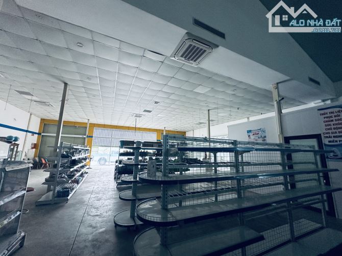 Cho thuê 500/700m2 kho đẹp , đã hạ trần, có điều hòa âm trần - 3