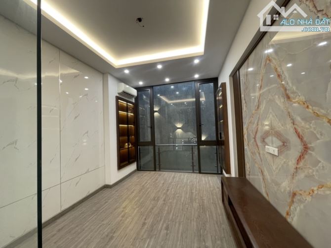 Bán nhà Láng ,Diện tích 42m2 ,5 Tầng, Mặt Tiền3,4m,Giá 12,8 Tỷ - 3
