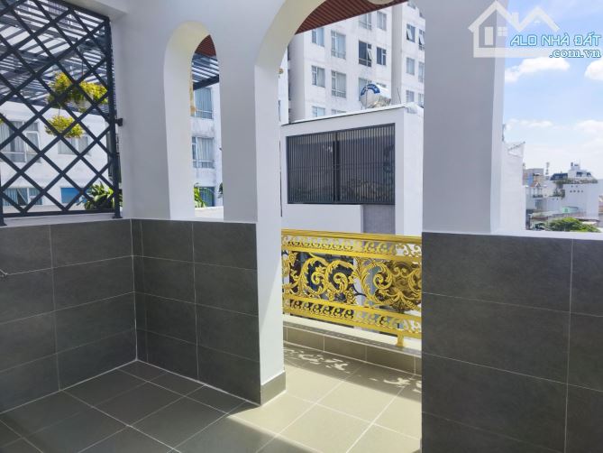 Chỉ 7 tỷ, Nhà 5 tầng tặng full nội thất, 4x16m, Hẻm xe hơi - 3