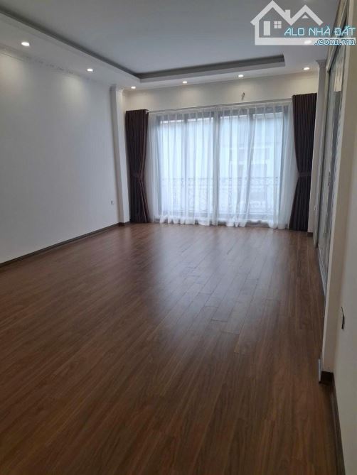 Hoa Hậu Phố Trần Khát Chân DT 70m2 Full 5 Tầng Thang Máy - Ngõ Oto Tránh Giá Nét 16,2 tỷ - 3