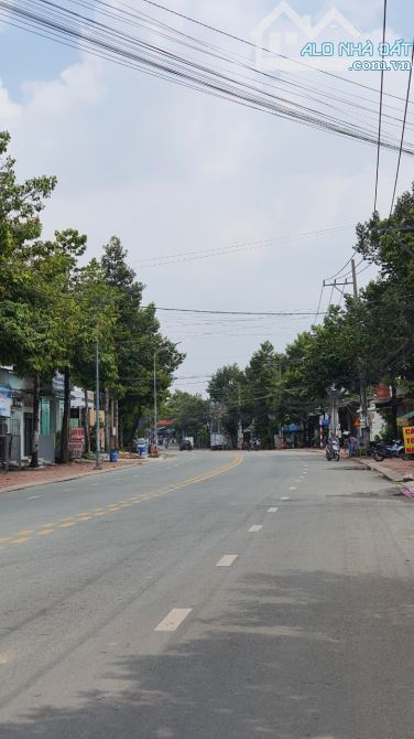 Nhà mặt tiền Bùi Thị Xuân, ngay ngã tư Bình Trị, 182m ngang 5,2m thổ cư 117m, 399 Dĩ An - 3