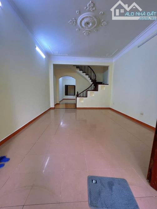 LÔ GÓC TÂY SƠN - Ô TÔ TRÁNH KINH DOANH - 65M - 18 TỶ - 3