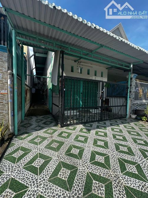 Hàng Chuẩn Giá Cực tốt 90m2 Sổ Hồng Riêng Sẵn Dãy Trọ Hiện Đang Cho thuê 680triệu TrảngBàn - 3