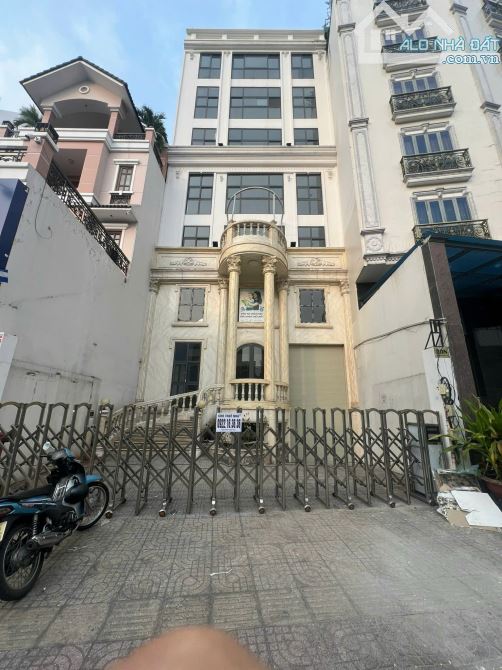 bán toà nhà trung tâm quận 3 dt: 9x28 kc:hầm 8 tầng hdt:250tr/tháng giá:105 tỷ - 3