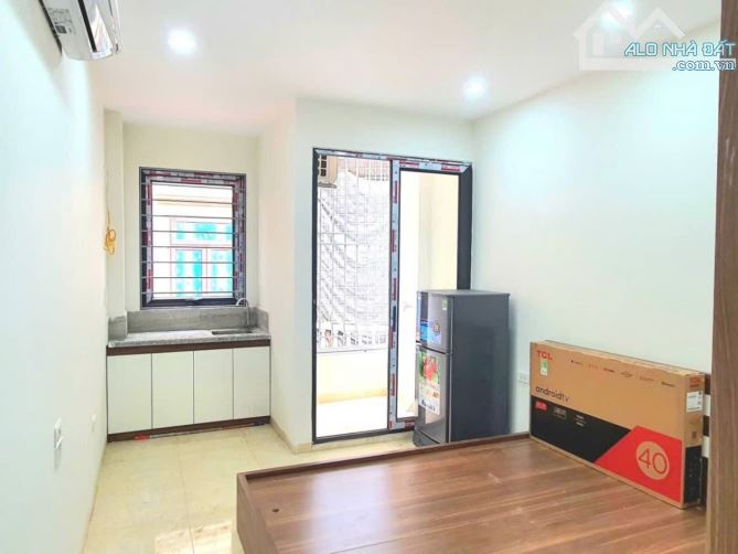 TOÀ NHÀ CĂN HỘ DỊCH VỤ 100M2, 8 TẦNG THANG MÁY 30 PHÒNG CHO THUÊ, DÒNG TIỀN 1.5 TỶ/NĂM - 3