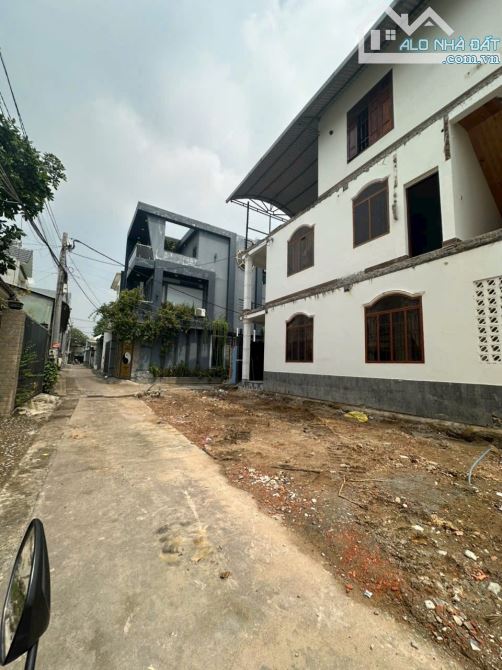BÁN ĐẤT DT: 61M2 (NGANG 6M) NGAY SIÊU THỊ AEOL MALL CÙ LAO PHỐ P. HIỆP HOÀ. GIÁ CHỈ 2,9 TỶ - 3
