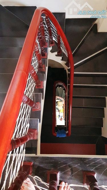 Cho thuê nhà nguyên căn ngõ 553 Giải Phóng Hai Bà Trưng Hà Nội 45m2 - 3