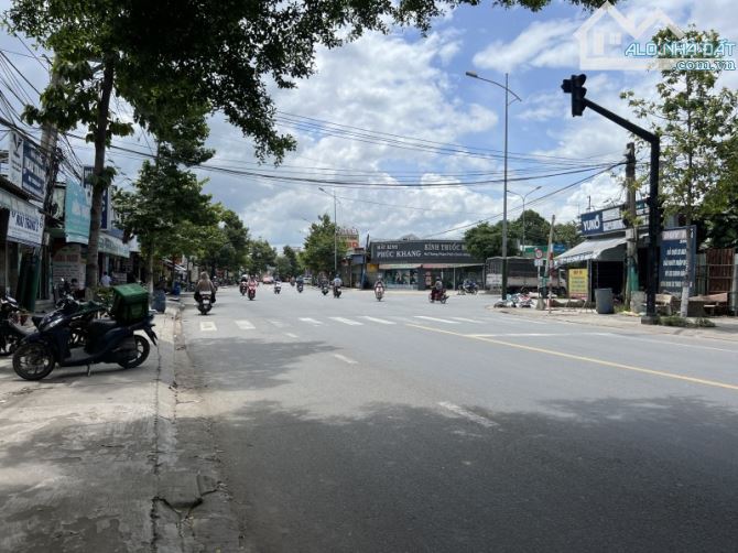 Bán nhà 3 Tầng MẶT TIỀN đường Nguyễn Thị Minh Khai,gần Chiêu Liêu,giá đầu tư - 3