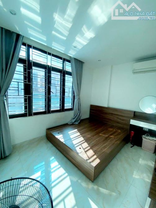 Xuân Đỉnh - Mặt ngõ thông - Kinh doanh - 5 t - Mt 3.8m -  12 .x tỷ ( thương lượng mạnh) - 4