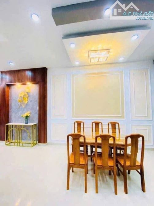 NHÀ 4 LẦU 4 PHÒNG NGỦ MỚI ĐẸP ĐẦY ĐỦ NỘI THẤT XỊN HẺM 417 QUANG TRUNG - 4