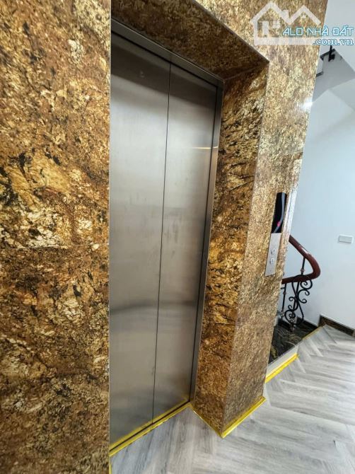 CC BÁN NHÀ NGÔ THÌ SỸ-HÀ ĐÔNG,P.LÔ Ô TÔ QUA,THANG MÁY,FULL NT Ở NGAY,DT 45MX6T,GIÁ 13,8 TỶ - 4