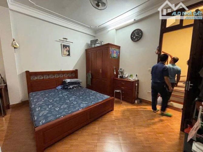 BÁN NHÀ LÝ THƯỜNG KIỆT-HÀ ĐÔNG,MẶT PHỐ KD, VỈA HÈ ÔTÔ TRÁNH DỪNG ĐỖ,DT45MX5T,GIÁ13,49 TỶ - 4