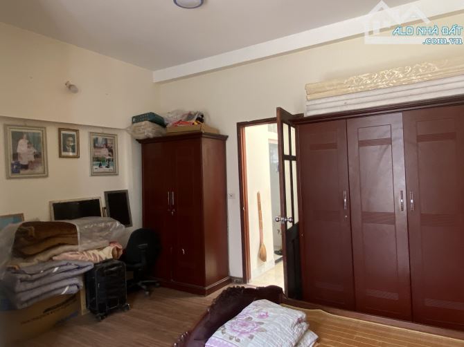 Bán nhà 3 tầng Bát Tràng - Gia Lâm 54m2 - mt 5m Ô tô tránh - 4