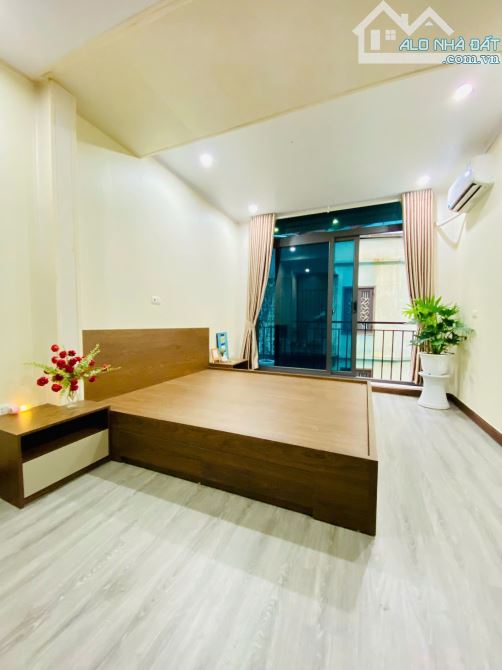 Mặt ngõ Thái Hà, ô tô tránh, vỉa hè KD, ngõ nông, thông, DT 45m2*6T, chỉ 12,5 tỷ - 4