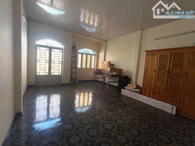 Nhà 2 Tầng 100m2 sát mặt tiền Dương Đình Hội Phước Long B Thủ Đức 7ty8 - 4
