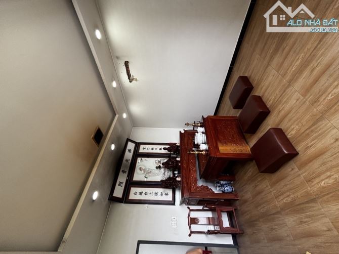 NHÀ ĐẸP 4 TẦNG- AN PHÚ ĐÔNG , Quận 12- ngang 5.8m - chỉ 6.4 Tỷ - 4