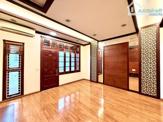 Cần bán BT nhà phố Tân Mai HM 2 thoáng nội thất sịn 85M5T 25,8 Tỷ - 4