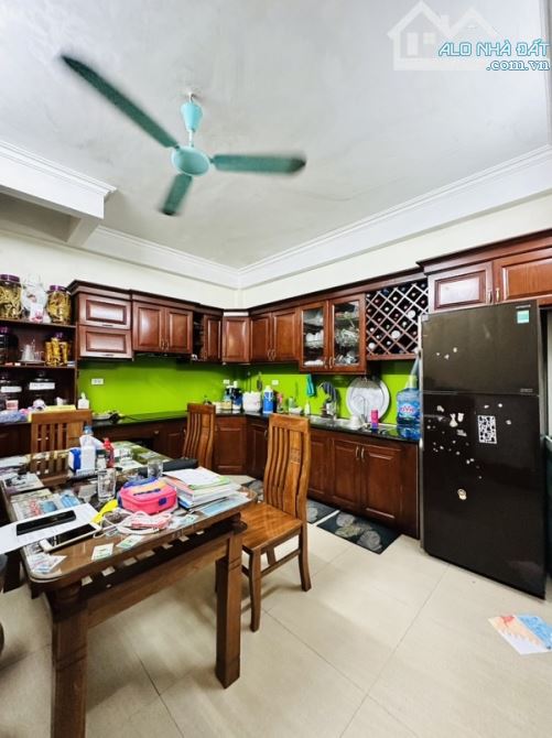 LÔ GÓC NGỤY NHƯ KON TUM, GẦN PHỐ, NHÀ ĐẸP, NGÕ PHÂN LÔ OTO, MT RỘNG, 64M2, HƠN 14 TỶ - 4