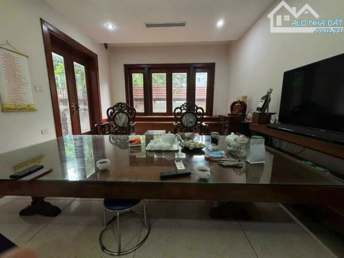 BÁN BIỆT THỰ ĐƠN LẬP – KĐT DỊCH VỌNG – TRỤC CHÍNH – VIEW CÔNG VIÊN - S= 307M2 - GIÁ 150 TỶ - 4