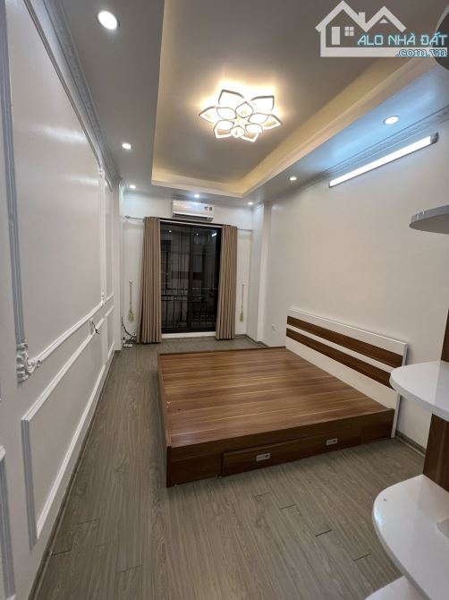 Nhà đẹp ở luôn Cổ Nhuế Bắc Từ Liêm. Sổ vuông 31m, 5 tầng MT3m1 Giá 6.6 tỷ FULL NỘI THẤT - 4