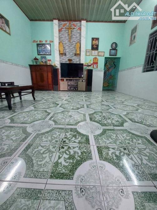 BÁN NHÀ SIÊU RỘNG GX THÁI HOÀ , HỐ NAI 3 , TRẢNG BOM - 5