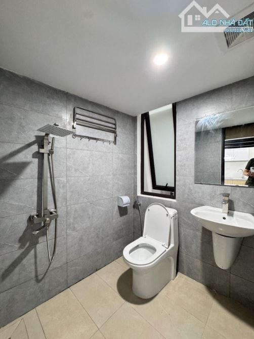 CCMN Đống Đa 78m2 – mặt tiền 6m – ngõ 3 gác – cách ô tô 50m - giá 19.8 tỷ có TL - 5