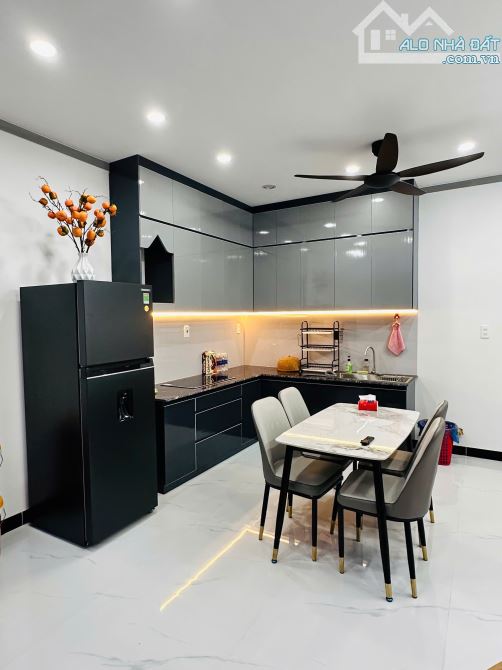 Bán nhà góc 2 mặt tiền Bình  Hòa - Vĩnh Cửu  + giá bán: 3 tỷ 750 + pháp lý: sổ riêng, thổ - 5