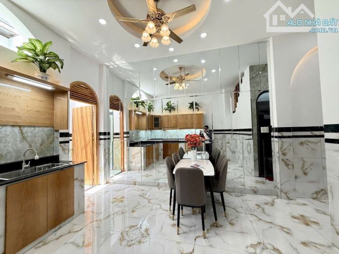 NHỈNH 4 TỶ-1 SẸC TÂN THỚI HIỆP 21-72M2 ( 4X18M )-3 TẦNG BTCT CÓ PN DƯỚI TRỆT-5P QUA GV - 5