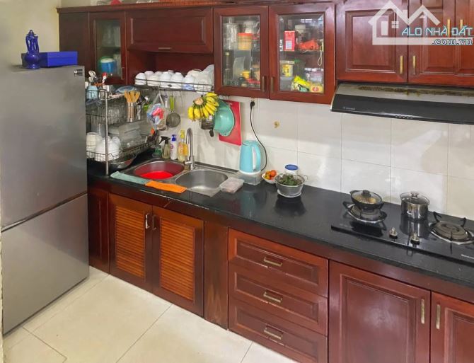 GẦN CV ĐẦM SEN, NHÀ 3 TẦNG, 4.5x9M, XE HƠI ĐỔ CỬA - HÒA BÌNH, TÂN PHÚ - CHỈ 4.9 TỶ - 5