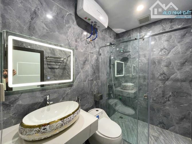 🌳Nhà 4 tầng thang máy TĐC tuyến 3 Lê Hồng Phong  - 81m2 - Giá 10,8 tỷ - 6