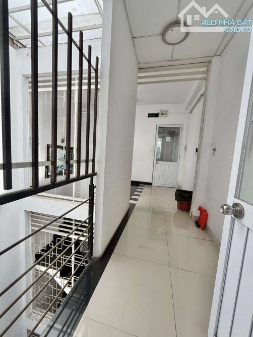 BÁN NHÀ 5 TẦNG HẺM XE HƠI TRÁNH, ĐƯỜNG VƯỜN LÀI - Q.TÂN PHÚ, NHỈNH 12 TỶ. - 6