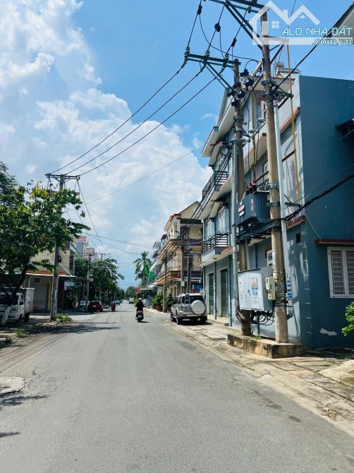 Đất bán 3 lô liền kề 3,2 tỷ/lô siêu hiếm tại thị trường TĐC Bửu Long tổng 216m2 - 6